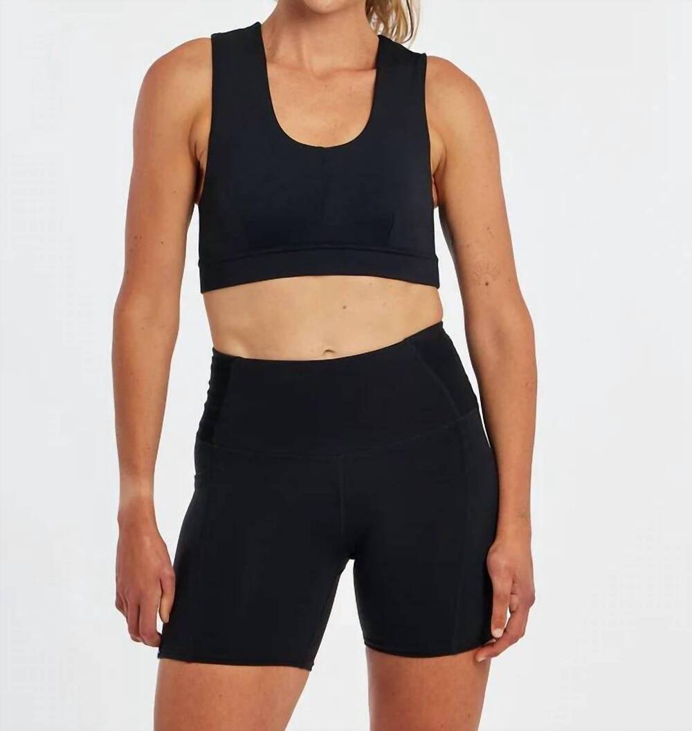 NEW OISELLE flyout sports bra in black
